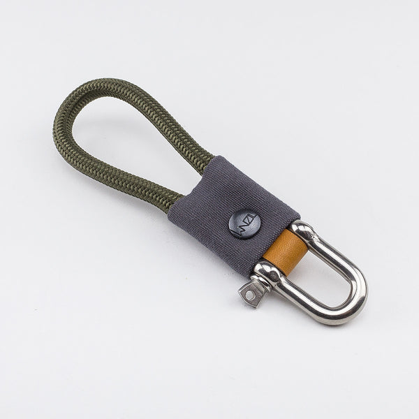 Das Schlüsselband "Olive" (S) ist mit seinem 6.0 mm starken Seil das Dünnste im Sortiment.